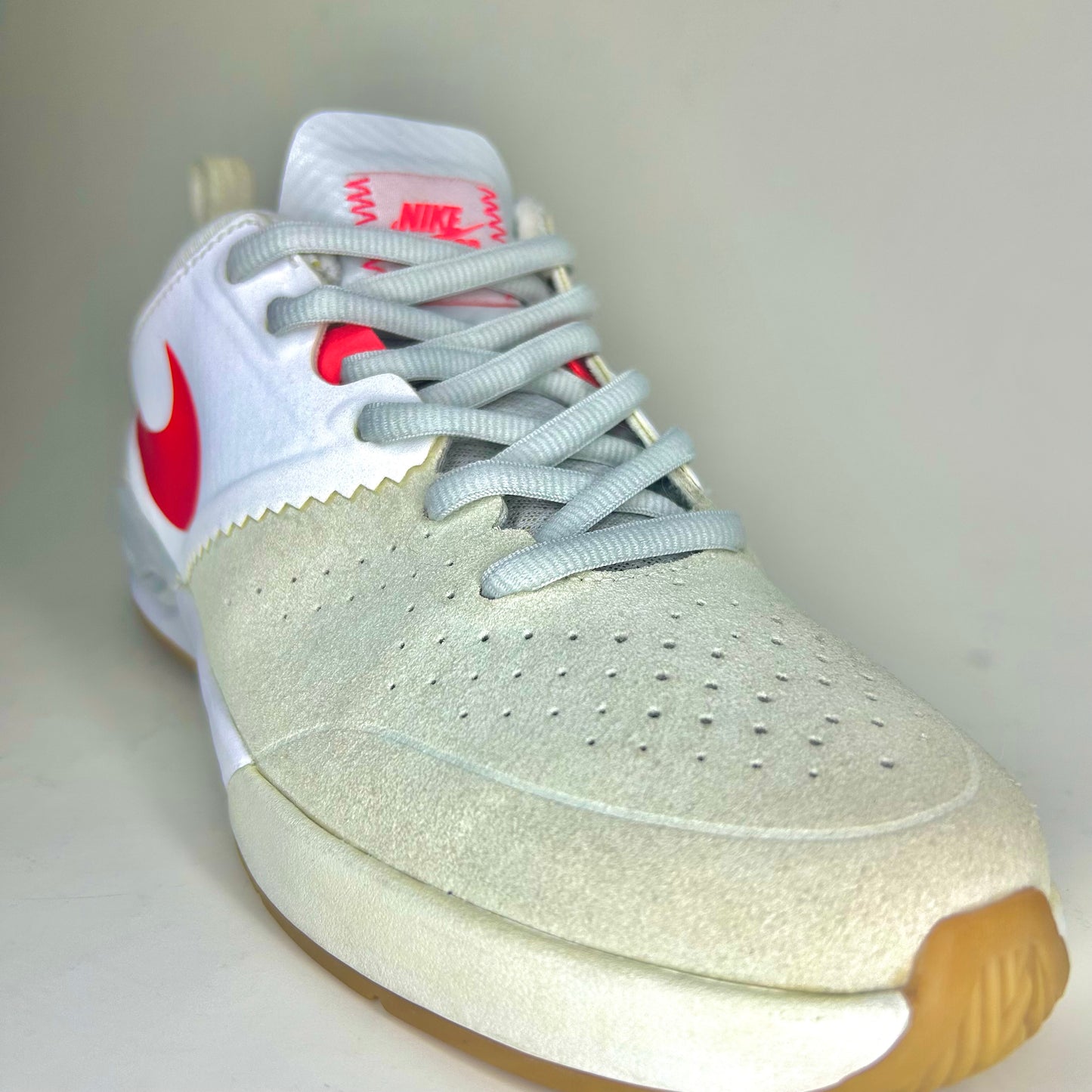 Nike SB Project BA - Blanc/Beige avec logo rouge vif - Homme - Taille 8