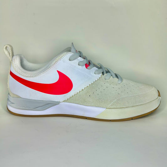Nike SB Project BA - Blanc/Beige avec logo rouge vif - Homme - Taille 8